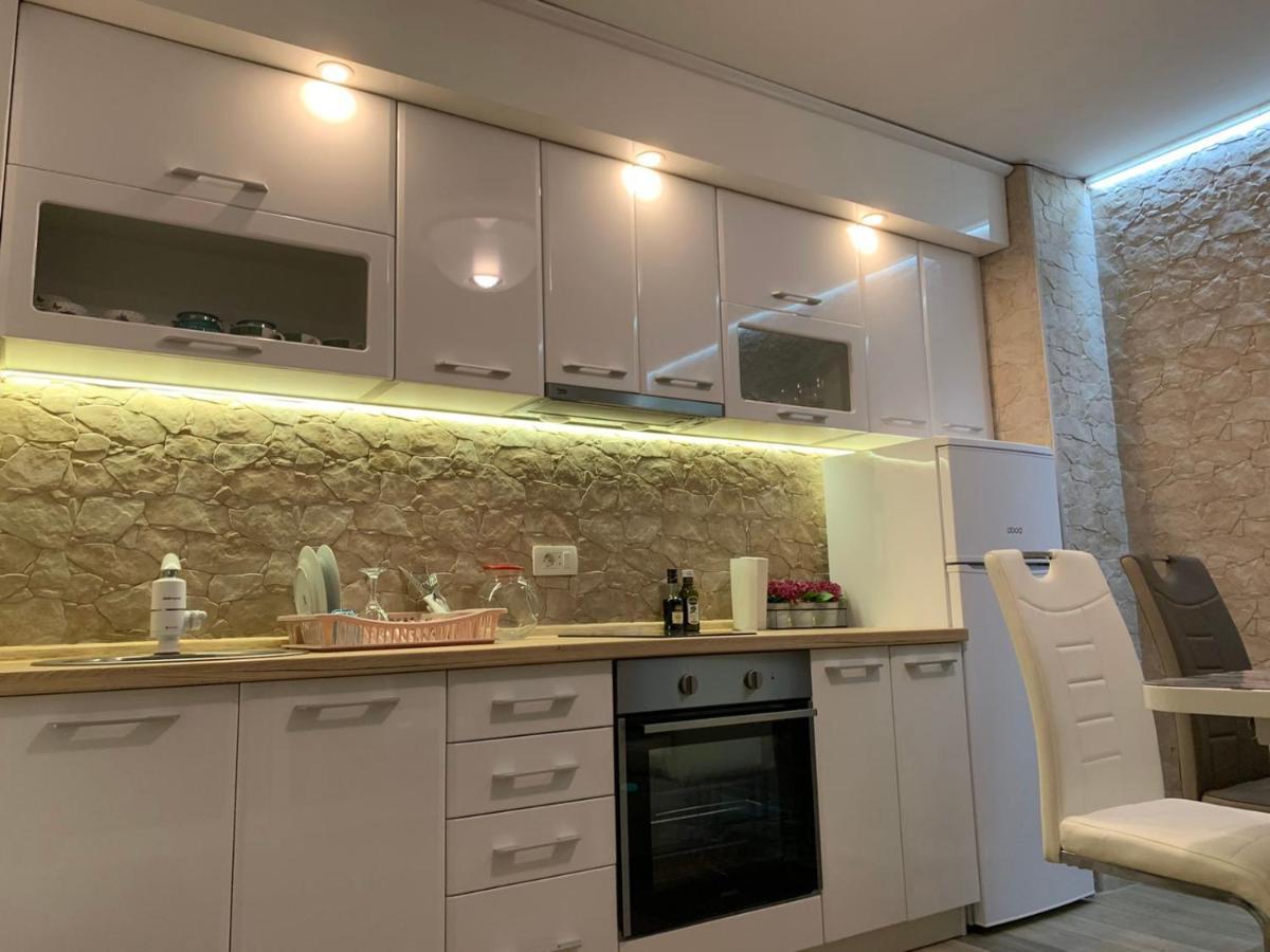 Seahaven * Petrovac