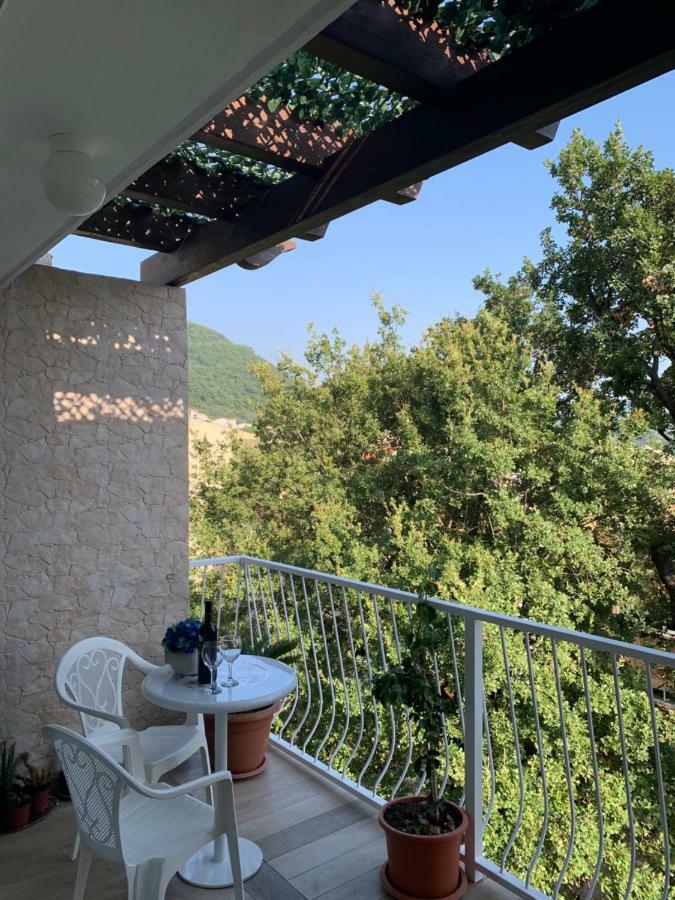 Seahaven * Petrovac
